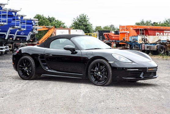 Porsche 718